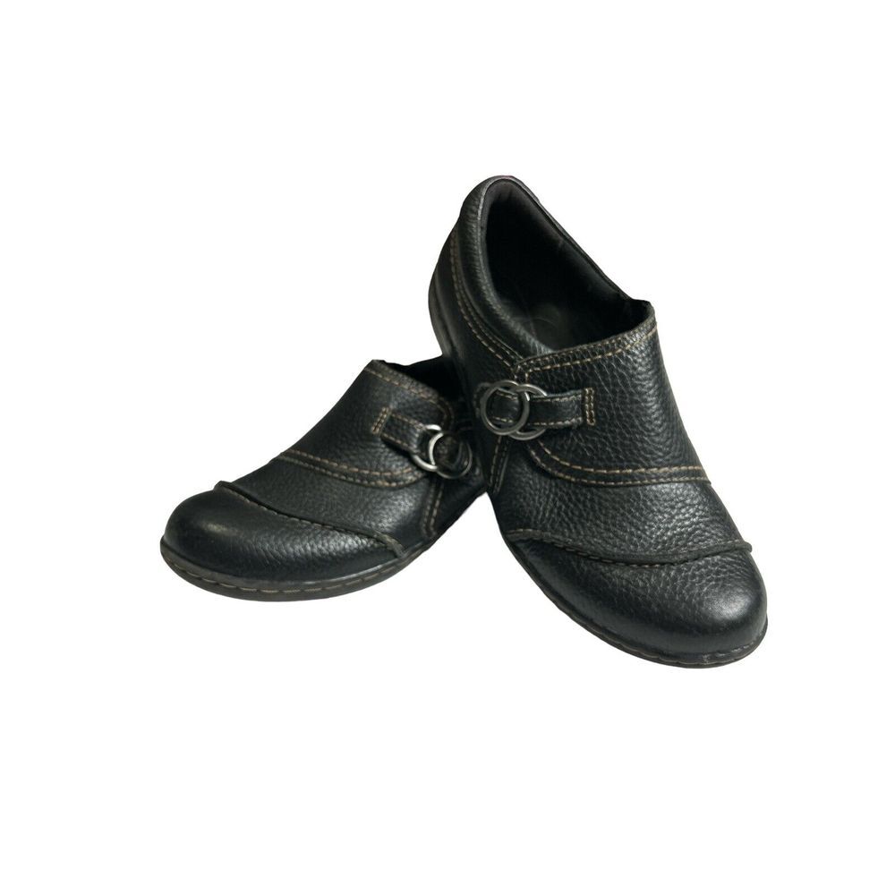Clarks‎ Loafer Moccasin Womens Size 7.5 Brown Leather Slip-On Flat